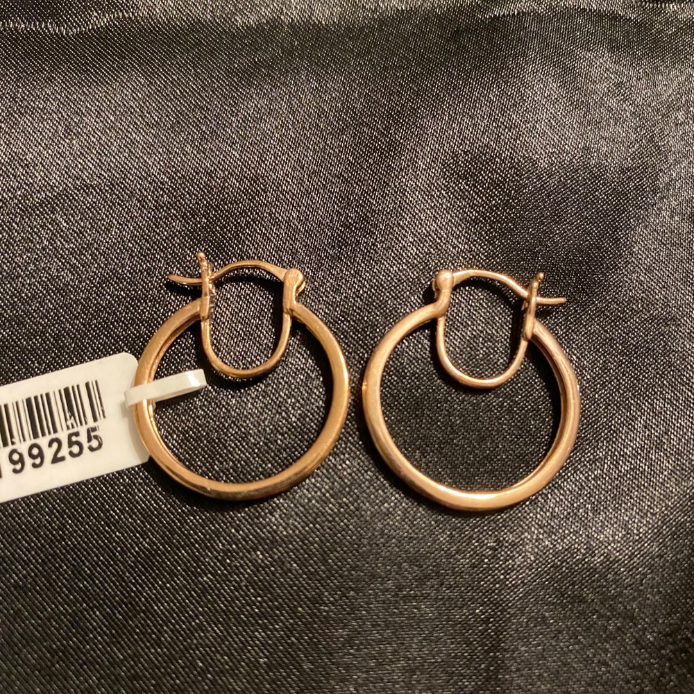 🌹 Rose Gold Hoop Earrings
